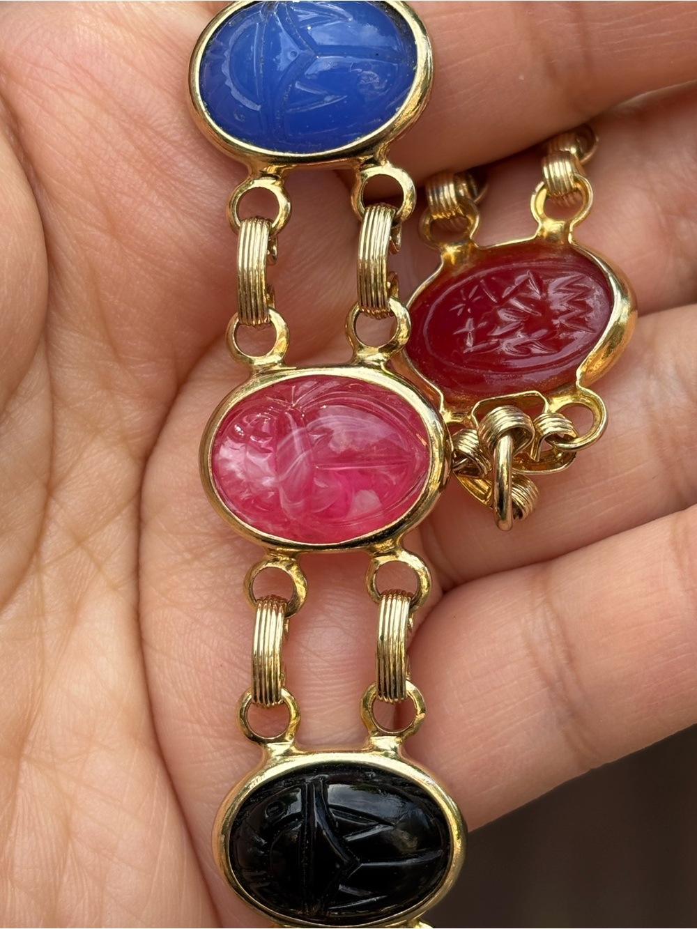 Vintage Egyptian Revival Scarab Bracelet Gold Tone Multicolor 7.75”